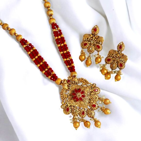 Jewelry Matte Gold Necklace Set Poshmark